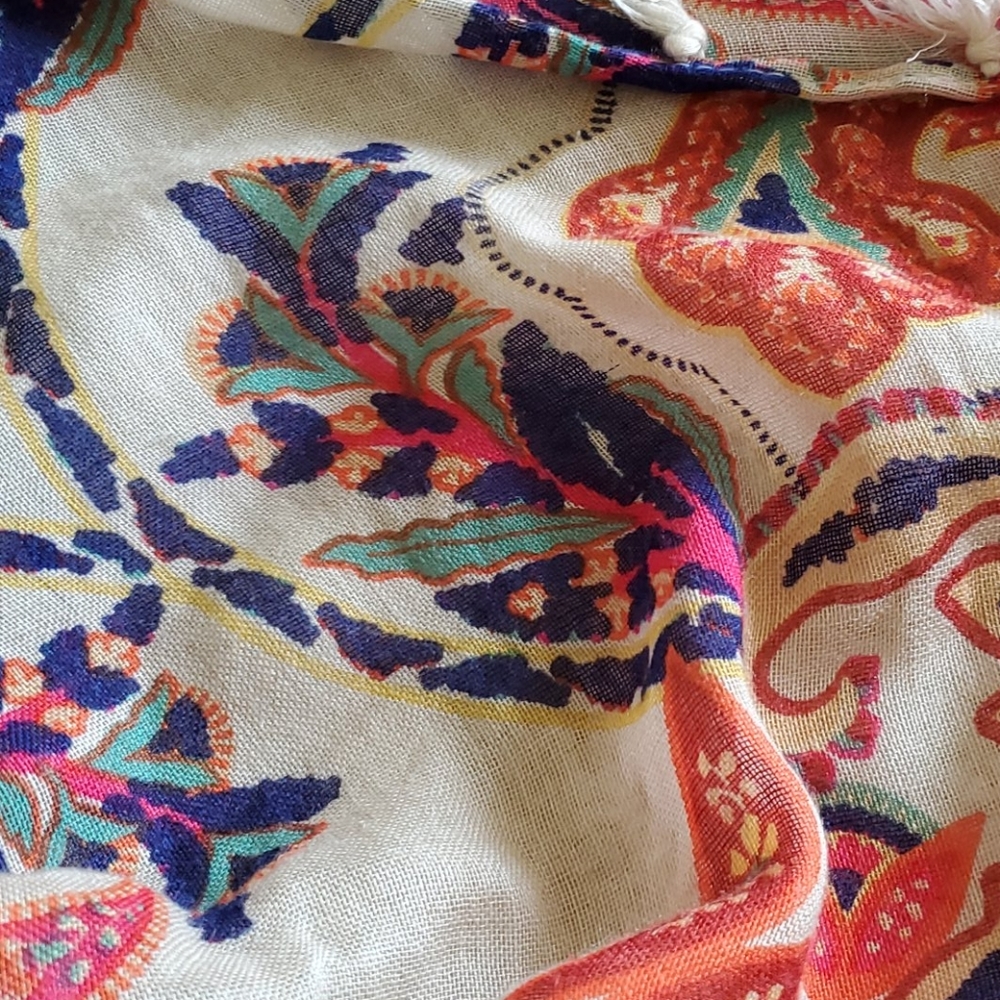 Scarf - Picture 2 of 2
